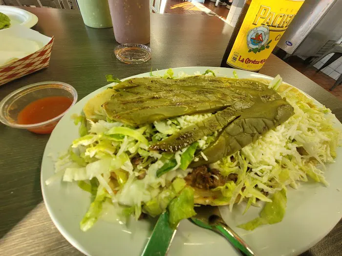 Metro Balderas Taqueria Picture 9