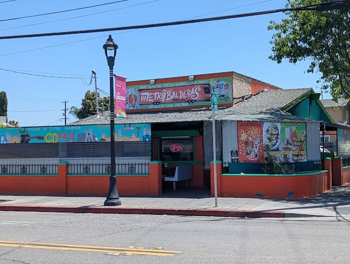 Metro Balderas Taqueria Picture 7
