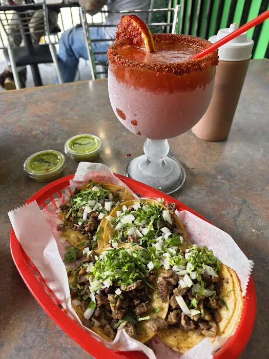 Metro Balderas Taqueria Picture 1