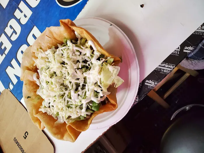 salome ś quick stop+taqueria Picture 8