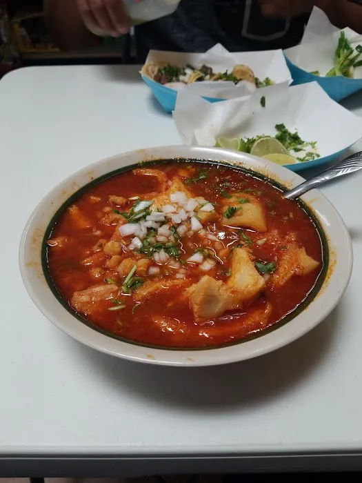 salome ś quick stop+taqueria Picture 2