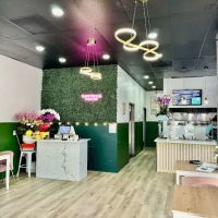 Queen Eggroll Express ico