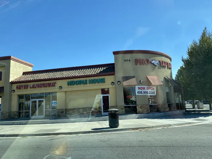 Noodle House Picture 2