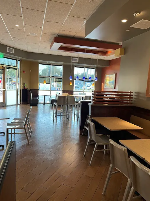 Habit Burger & Grill Picture 3