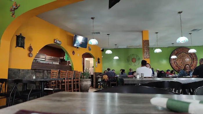 Taqueria Tlaquepaque Picture 4