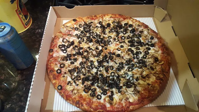 Fast Pizza Delivery Picture 2