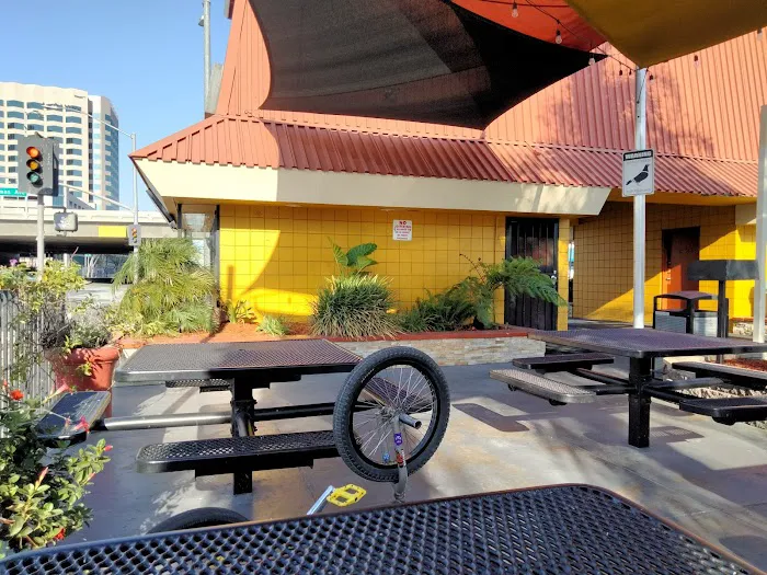 El Jalapeno Rojo Picture 5