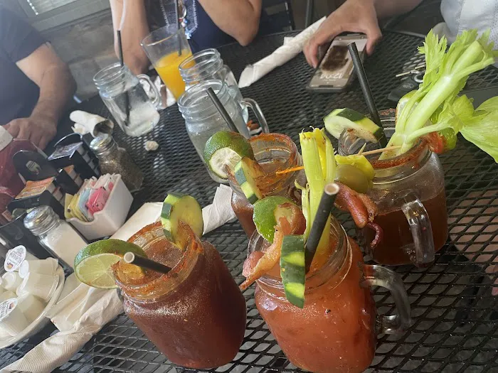 Toast Cafe & Grill Picture 8