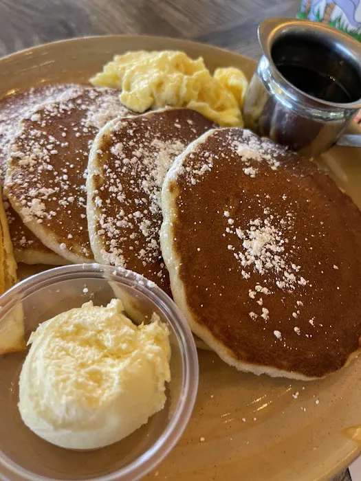 Toast Cafe & Grill Picture 3