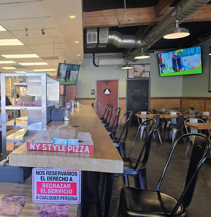 Bibo's NY Pizza Picture 8