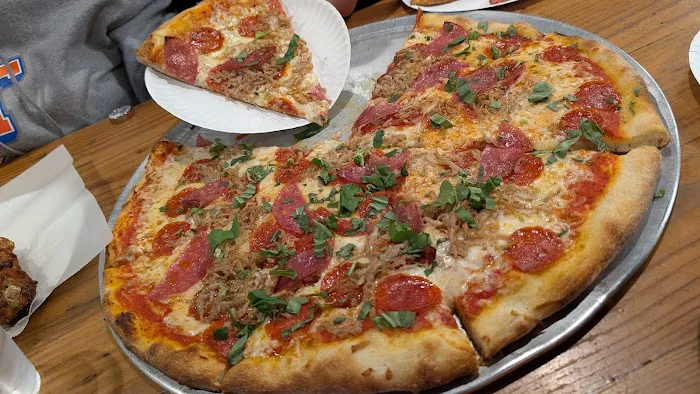 Bibo's NY Pizza Picture 4
