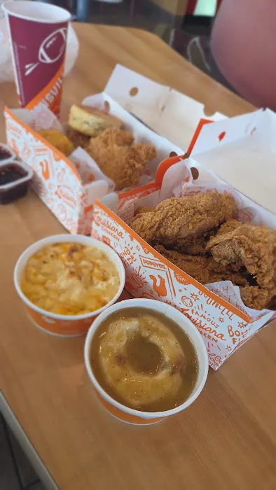 Popeyes Louisiana Kitchen Picture 2