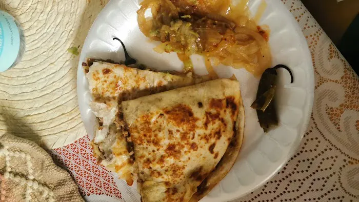 Tacos El Chilanguito Picture 2