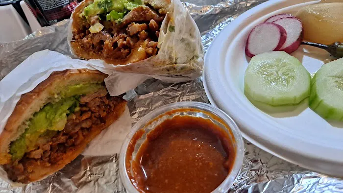 Tacos El Chilanguito Picture 5