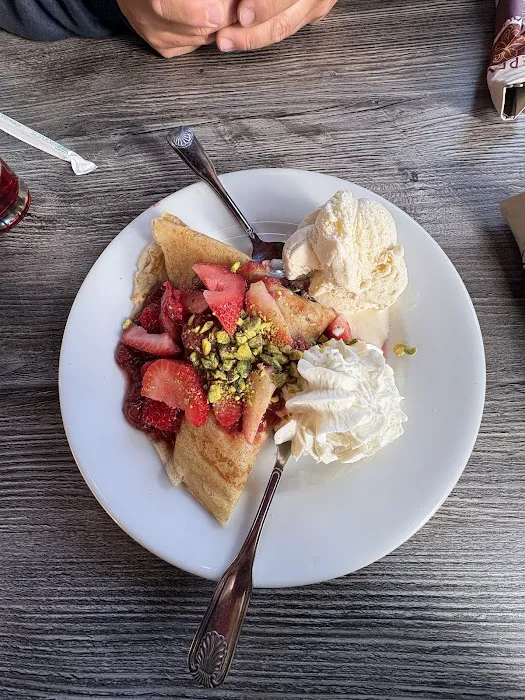 Crepevine Restaurants Picture 5