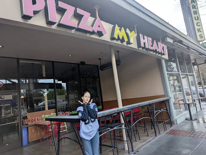 Pizza My Heart Picture 5