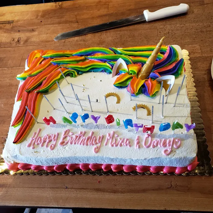 Round Table Pizza Picture 6