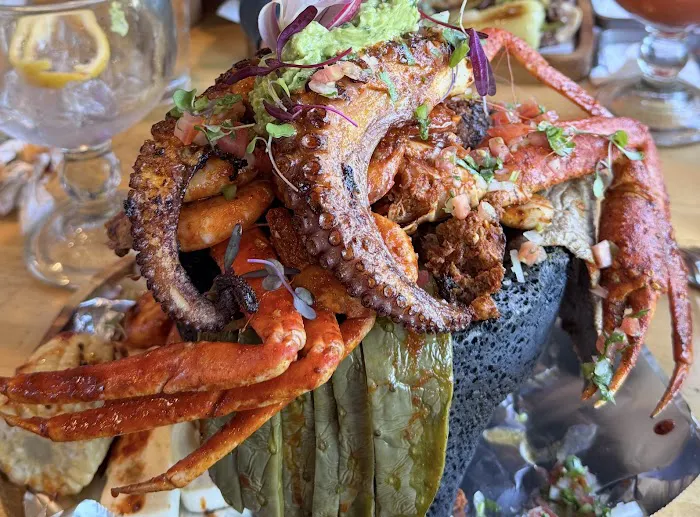 Chingadazos Taqueria & Bar Picture 7