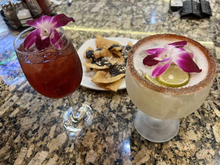 Chingadazos Taqueria & Bar Picture 6