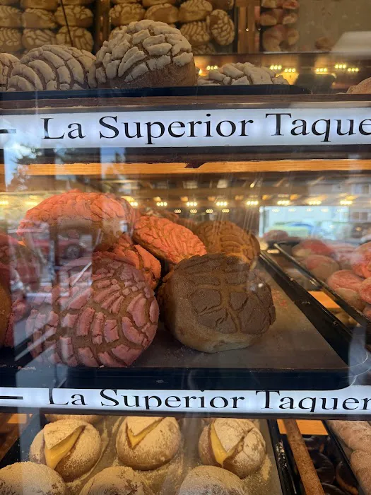 La Superior Taquería Picture 3