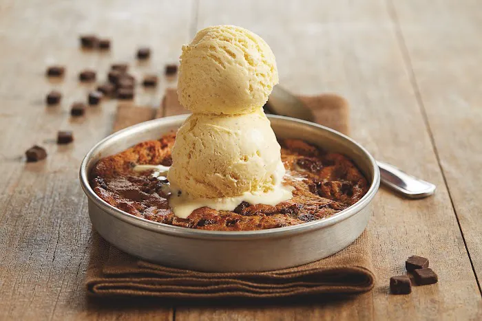 BJ's Restaurant & Brewhouse Picture 3