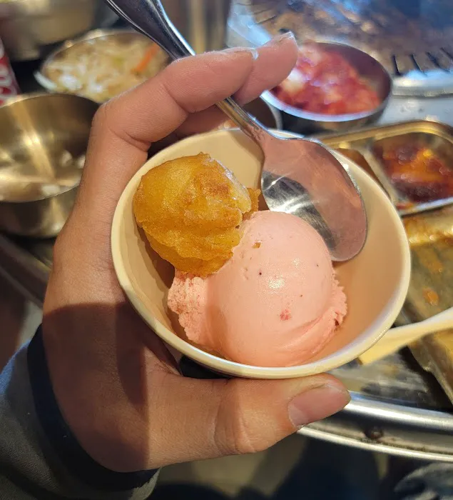 Yakini Q SJ Picture 5