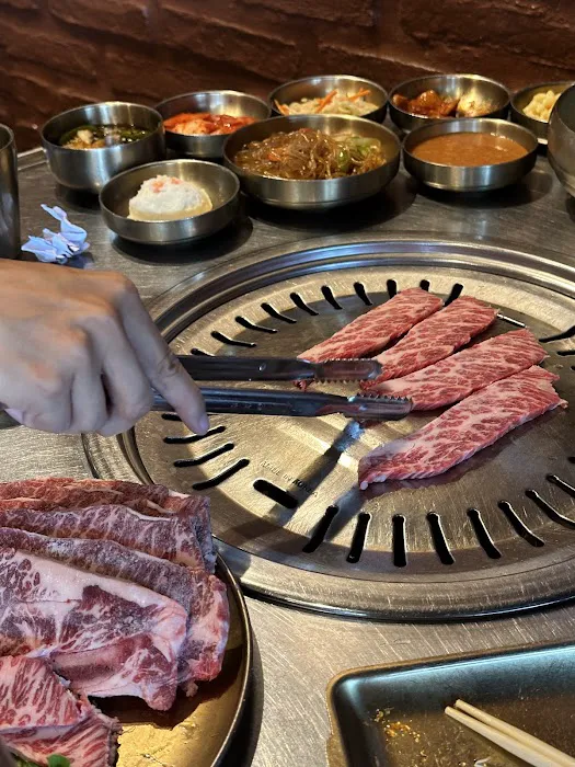 Yakini Q SJ Picture 7