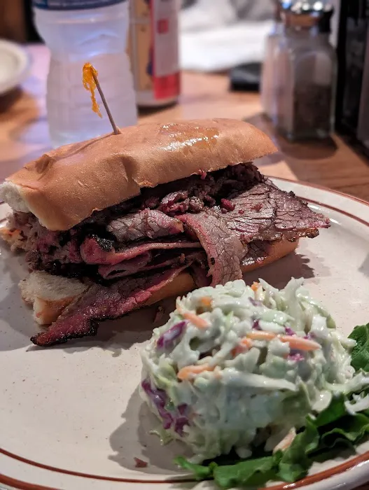 Sam's Bar-B-Que Picture 6