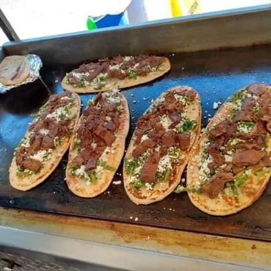 Antojitos la chinita Picture 6