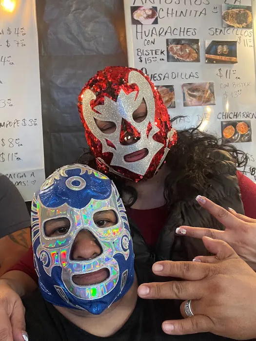 Antojitos la chinita Picture 8