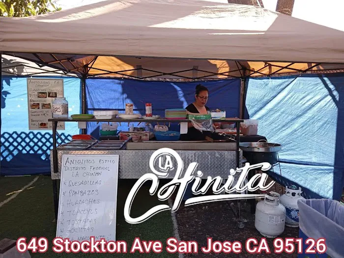 Antojitos la chinita Picture 2