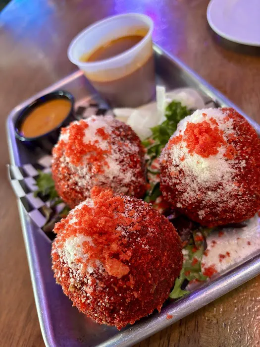 Burbanks Bites and Billiards Picture 8