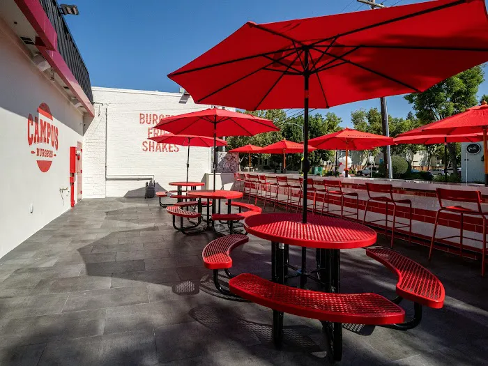 Campus Burgers Picture 1