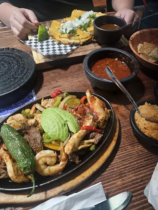 Armando's Restaurant + Bar Picture 9