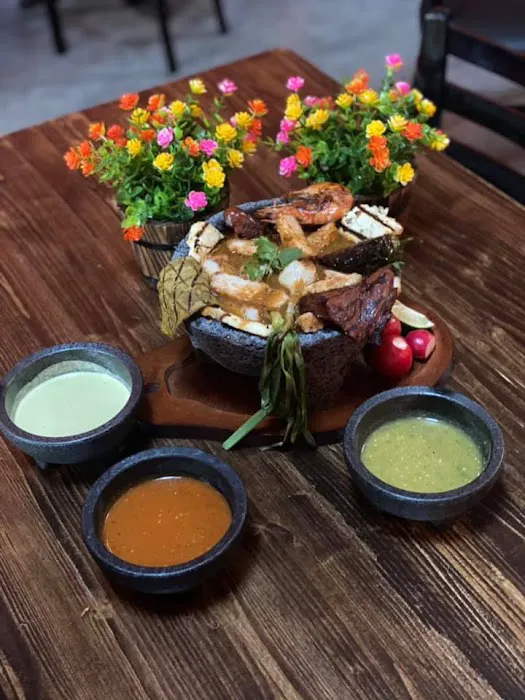 Armando's Restaurant + Bar Picture 6