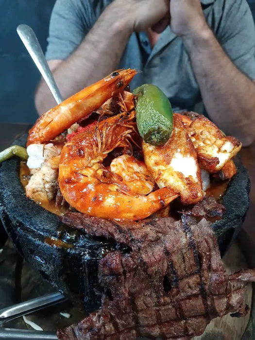 Armando's Restaurant + Bar Picture 1