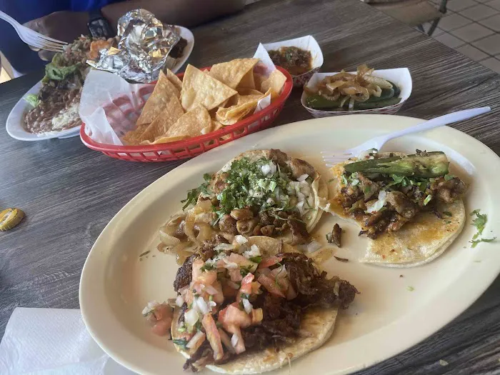 Taqueria Eduardo Picture 10