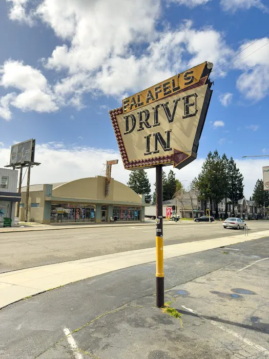 Falafel's Drive In Picture 10