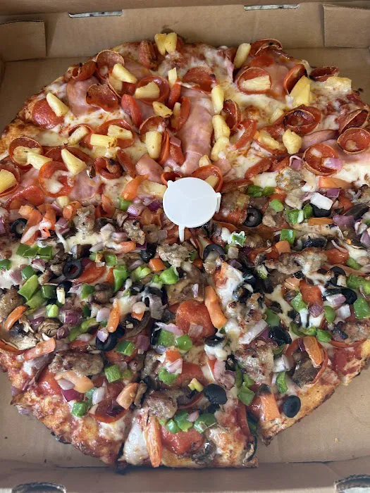 Mountain Mike's Pizza Picture 7