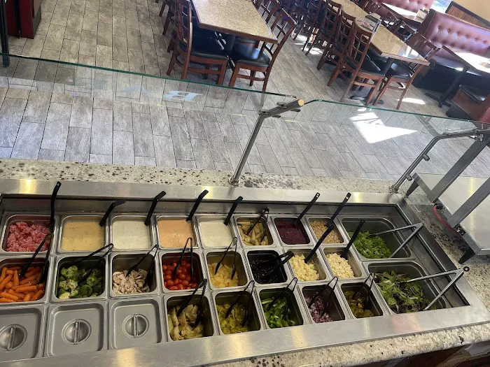 Mountain Mike's Pizza Picture 5