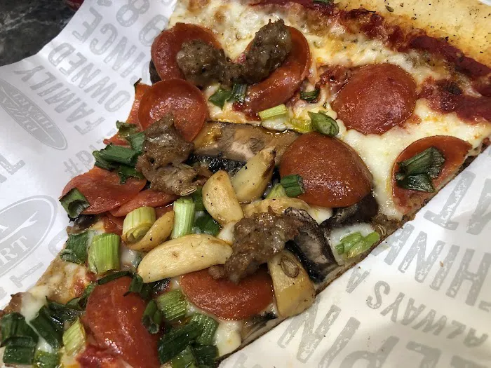 Pizza My Heart Picture 8