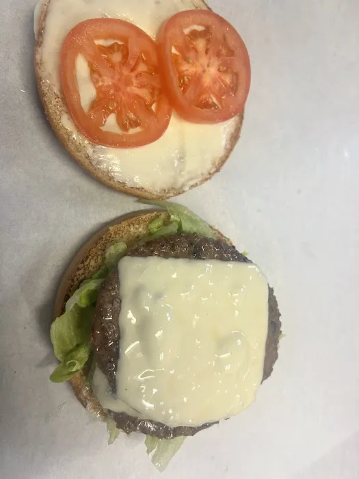 Grab a Burger Halal. Picture 1