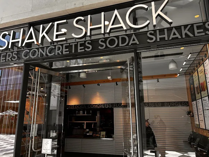 Shake Shack Valley Fair Picture 9