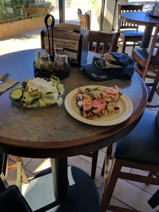 Mountain Mike's Pizza Picture 1