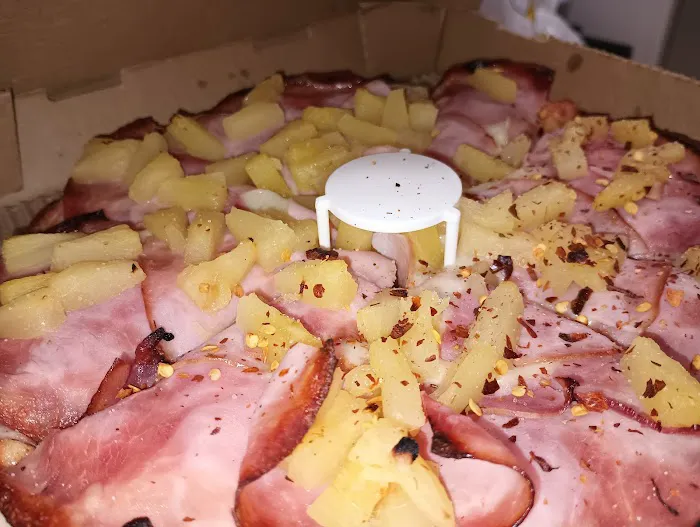 Mountain Mike's Pizza Picture 5