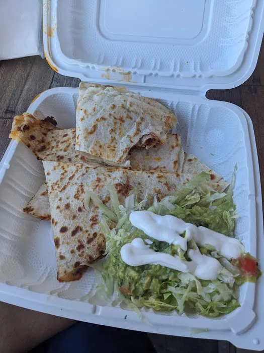 Arteaga's Taqueria y Panadería Picture 9