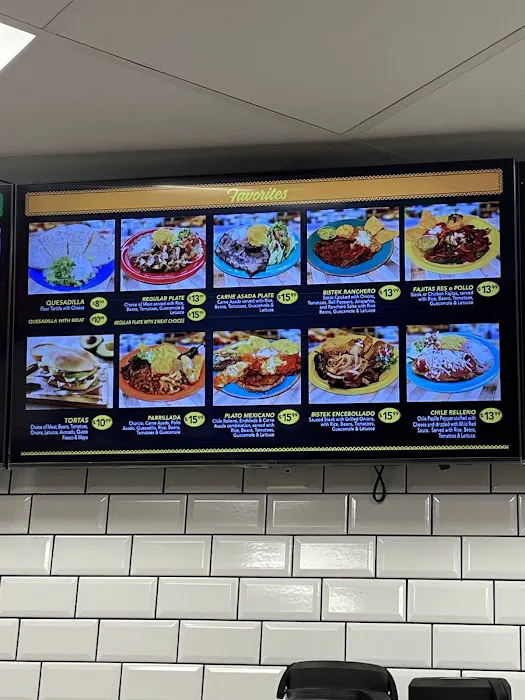 Arteaga's Taqueria y Panadería Picture 2