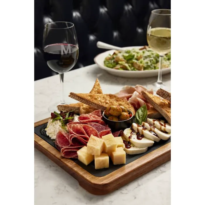 Maggiano's Little Italy Picture 2