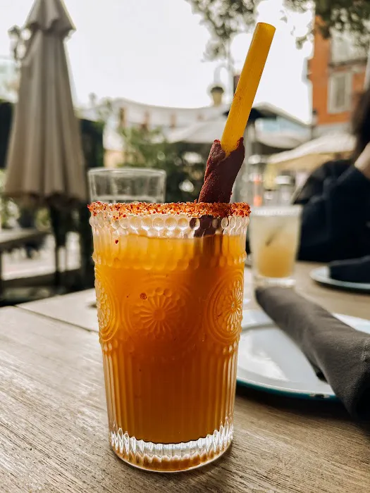 El Jardín Tequila Bar Picture 1