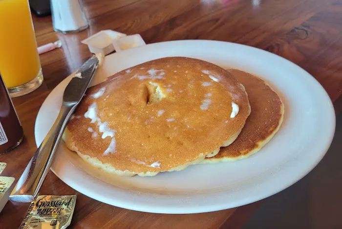 Holder’s Mission City Grill Picture 9